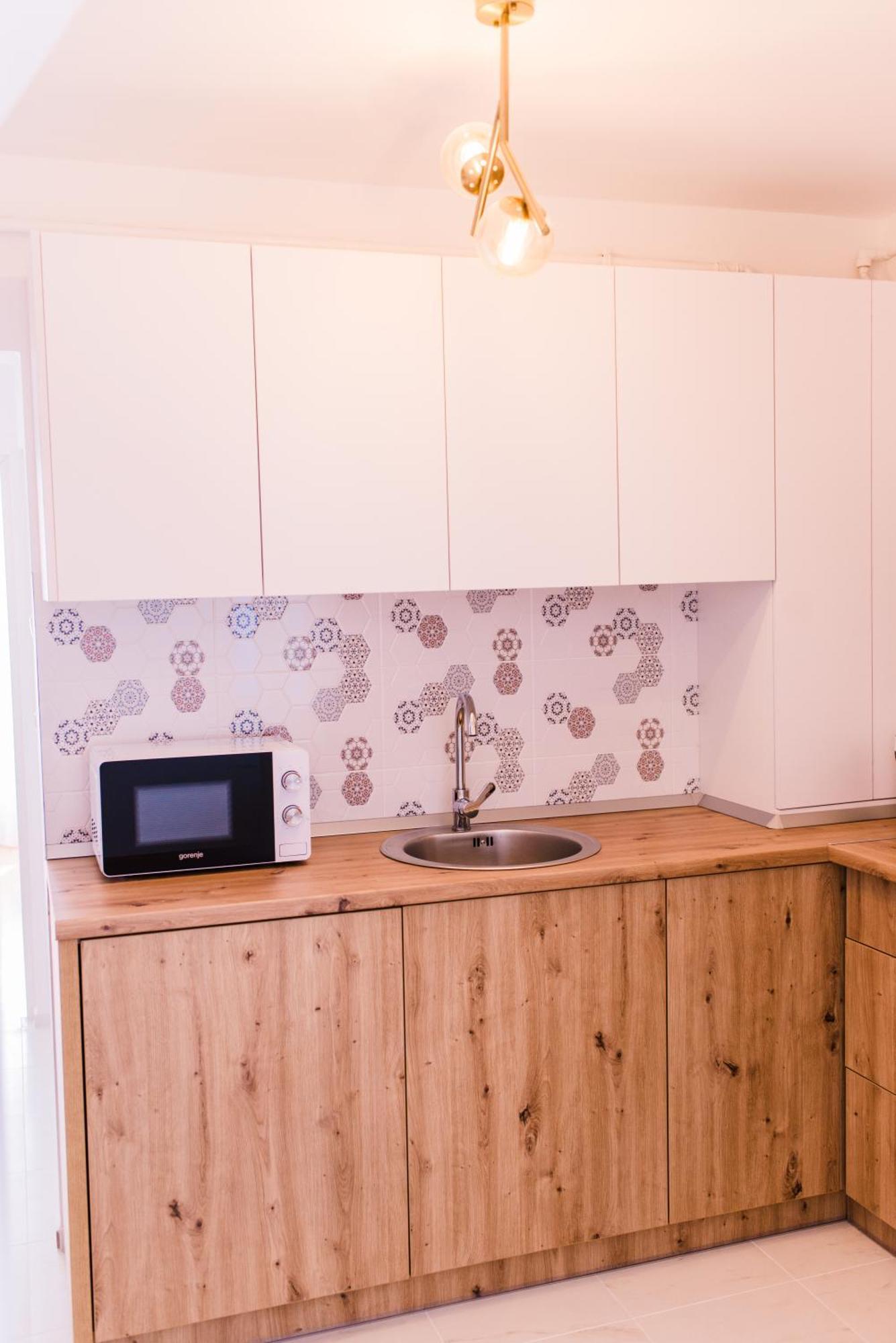 Riverside White Apartment Máréfalva Kültér fotó